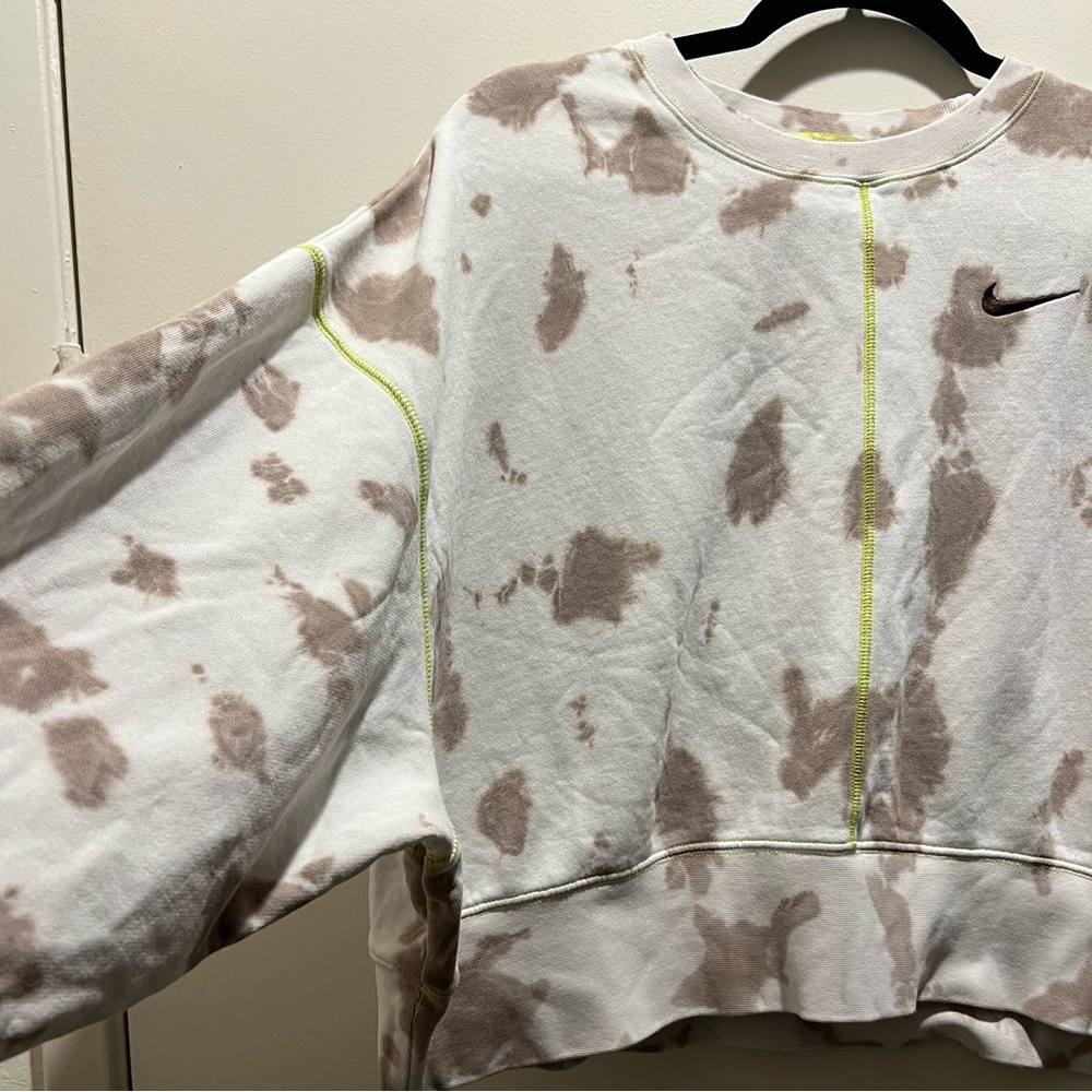 Nike womens cropped sweatshirt pullover cropped oversized tie dye size xs - Picture 2 of 6